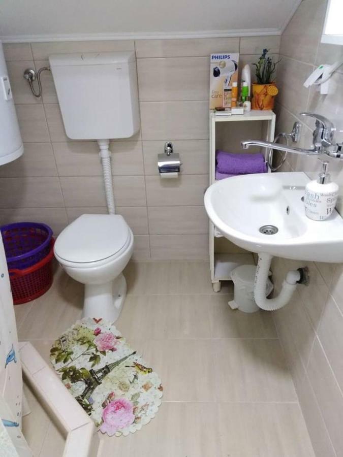 Apartman Vrdnicak เวิร์ดนิค ภายนอก รูปภาพ